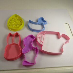 Cookie Cutters for Easter & Spring plastic Easter Rabbit Bunny, Egg, Duck